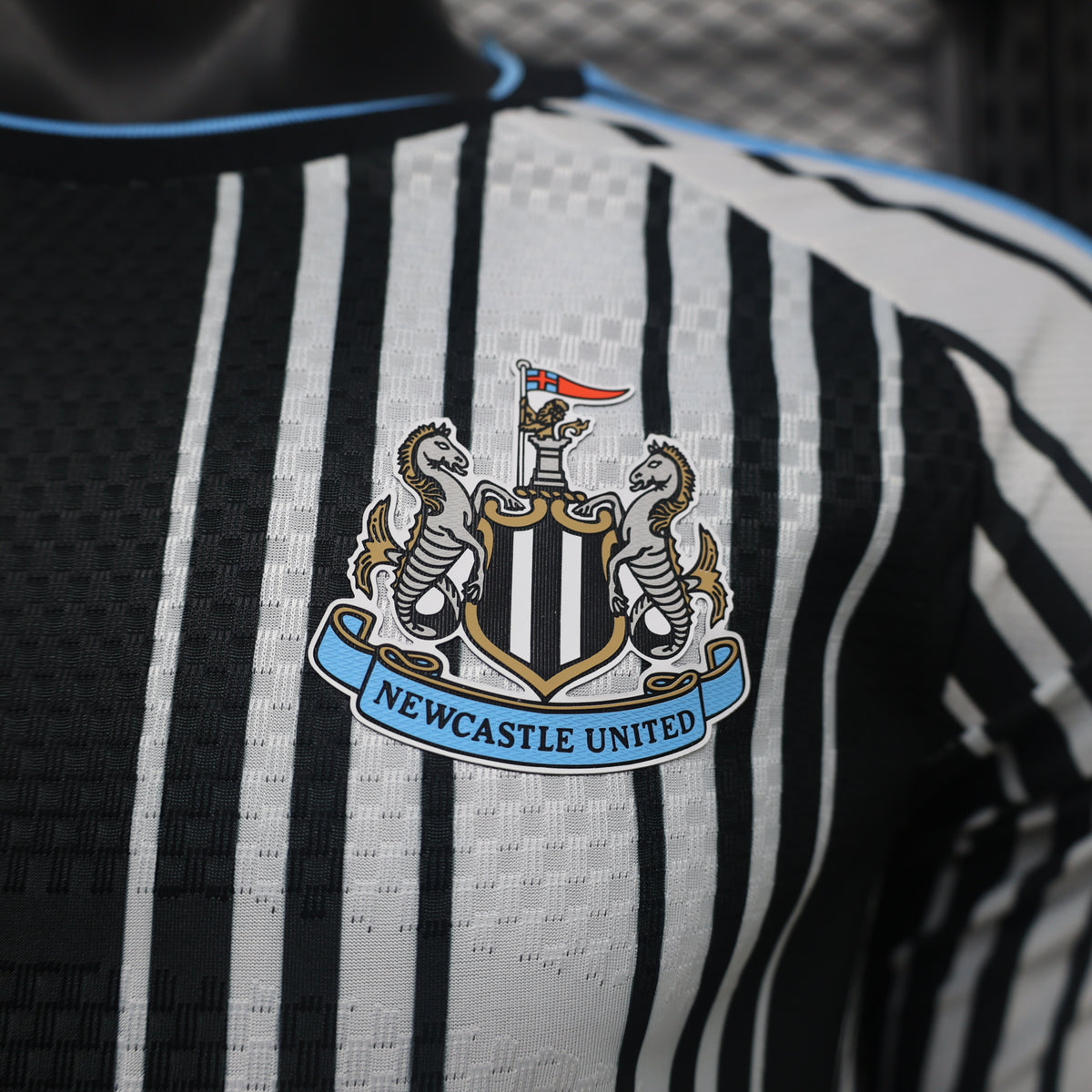 NEWCASTLE DOMICILE MANCHES LONGUES DOMICILE 26-27 — PLAYER VERSION