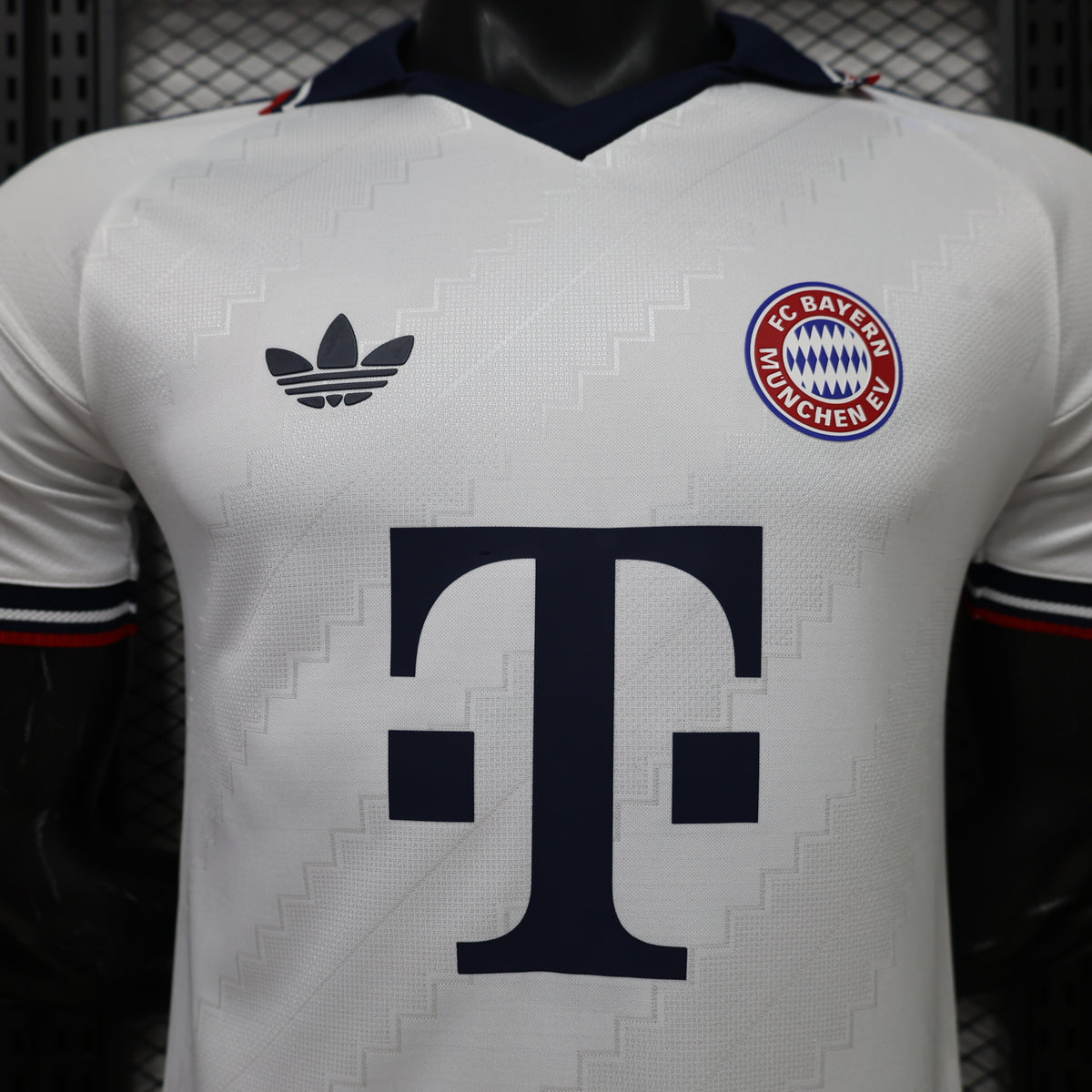 BAYERN MUNICH EXTÉRIEUR 26-27 — PLAYER VERSION