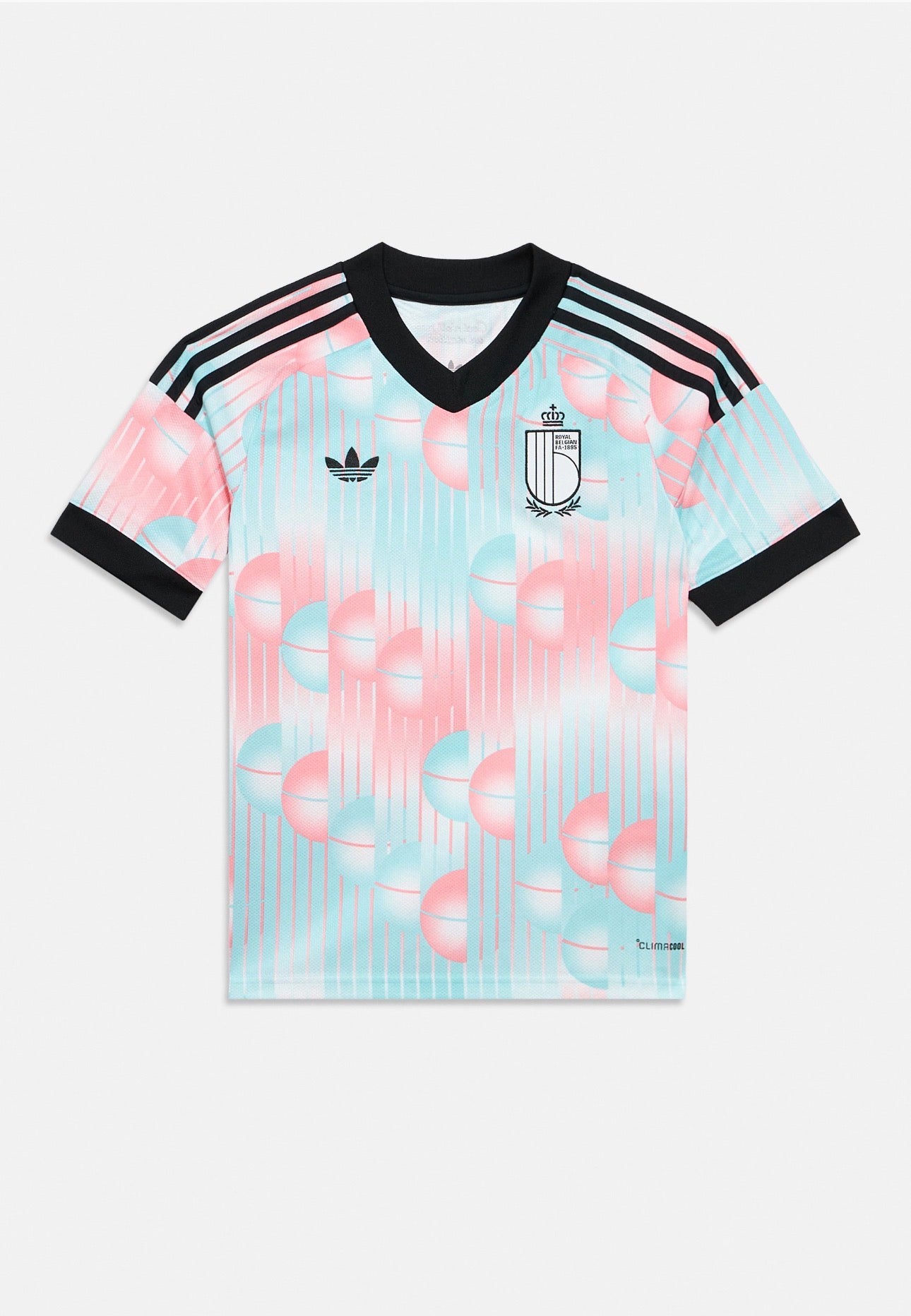 BELGIQUE EXTÉRIEUR 26-27