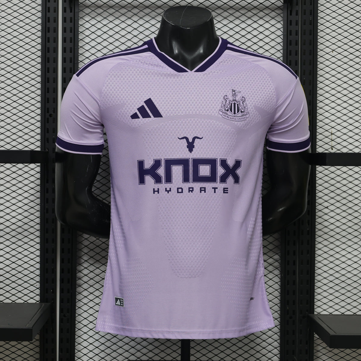 NEWCASTLE EXTÉRIEUR 26-27 — PLAYER VERSION