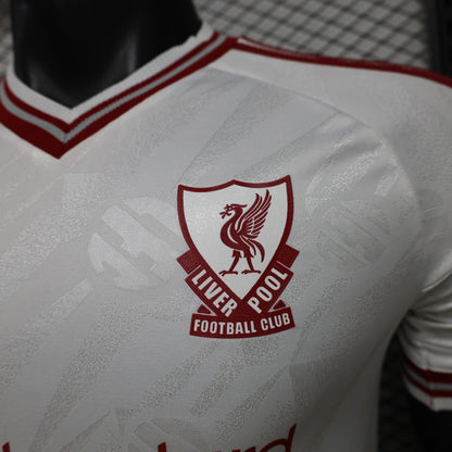 LIVERPOOL EXTÉRIEUR 26-27 — PLAYER VERSION