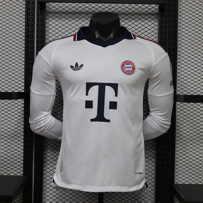 BAYERN MUNICH EXTÉRIEUR MANCHES LONGUES  26-27 — PLAYER VERSION